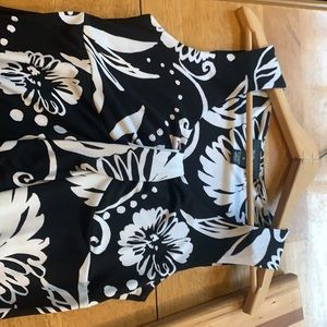 Style & Co Size S Black and White Dress